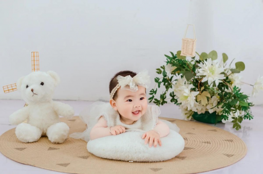 伊川孕妇几个月肚子大
